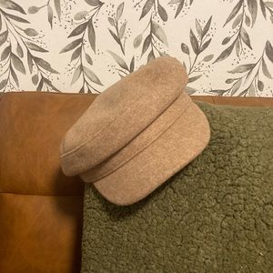 Brand new Universal Thread paperboy hat